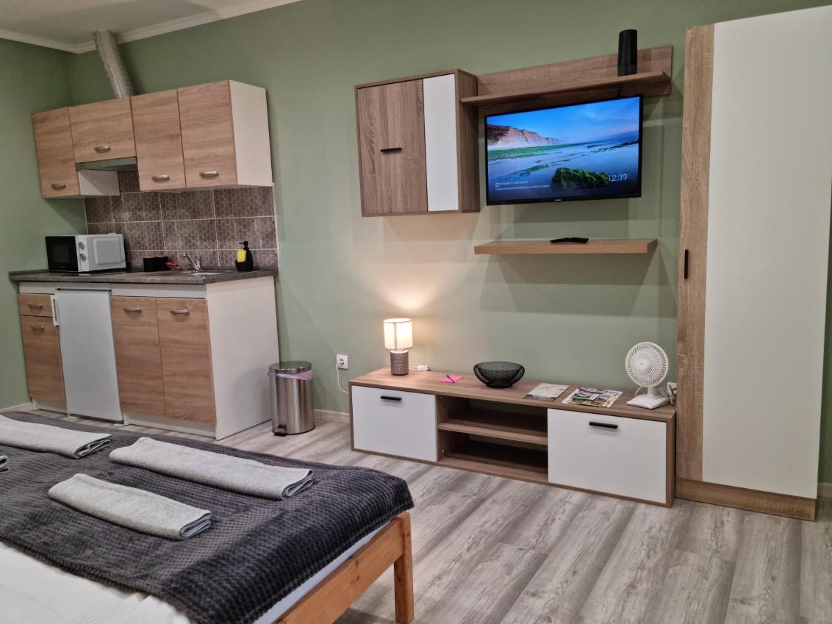 Belvarosi Pihenohaz بيكيسكسابا المظهر الخارجي الصورة